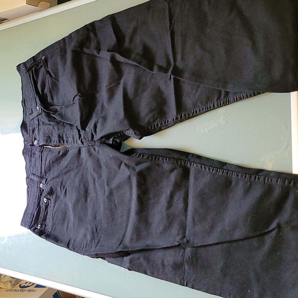 Levi's Black 550's